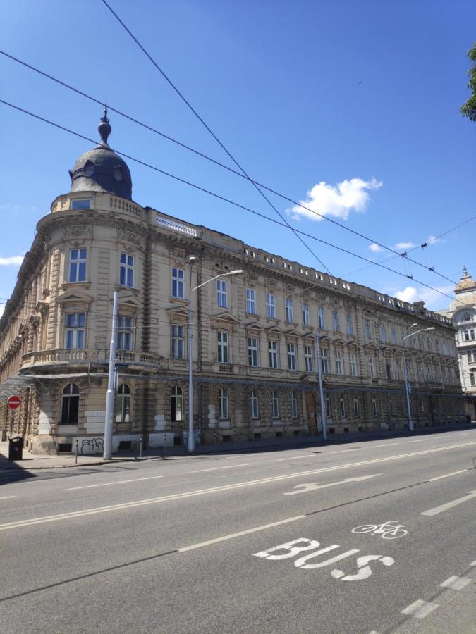 Cozyhome In Old Town, Presidential Apartment Bratislava Ngoại thất bức ảnh